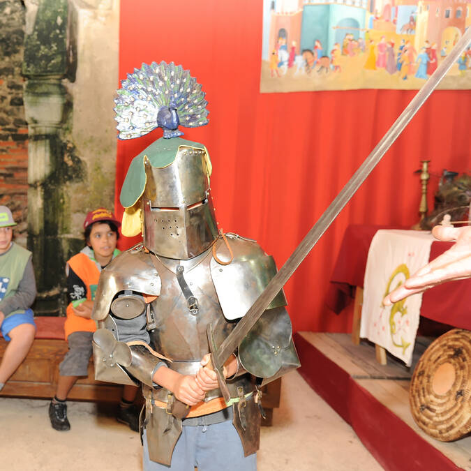 Château Saint Mesmin – enfant en chevalier